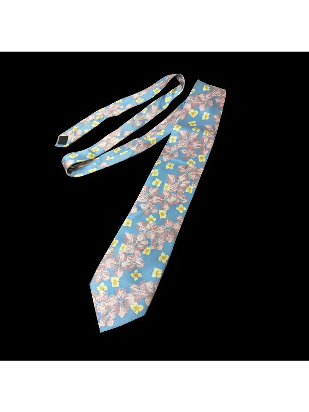 Vintage Valentino 100% Silk tie Paris Floral flower 58”